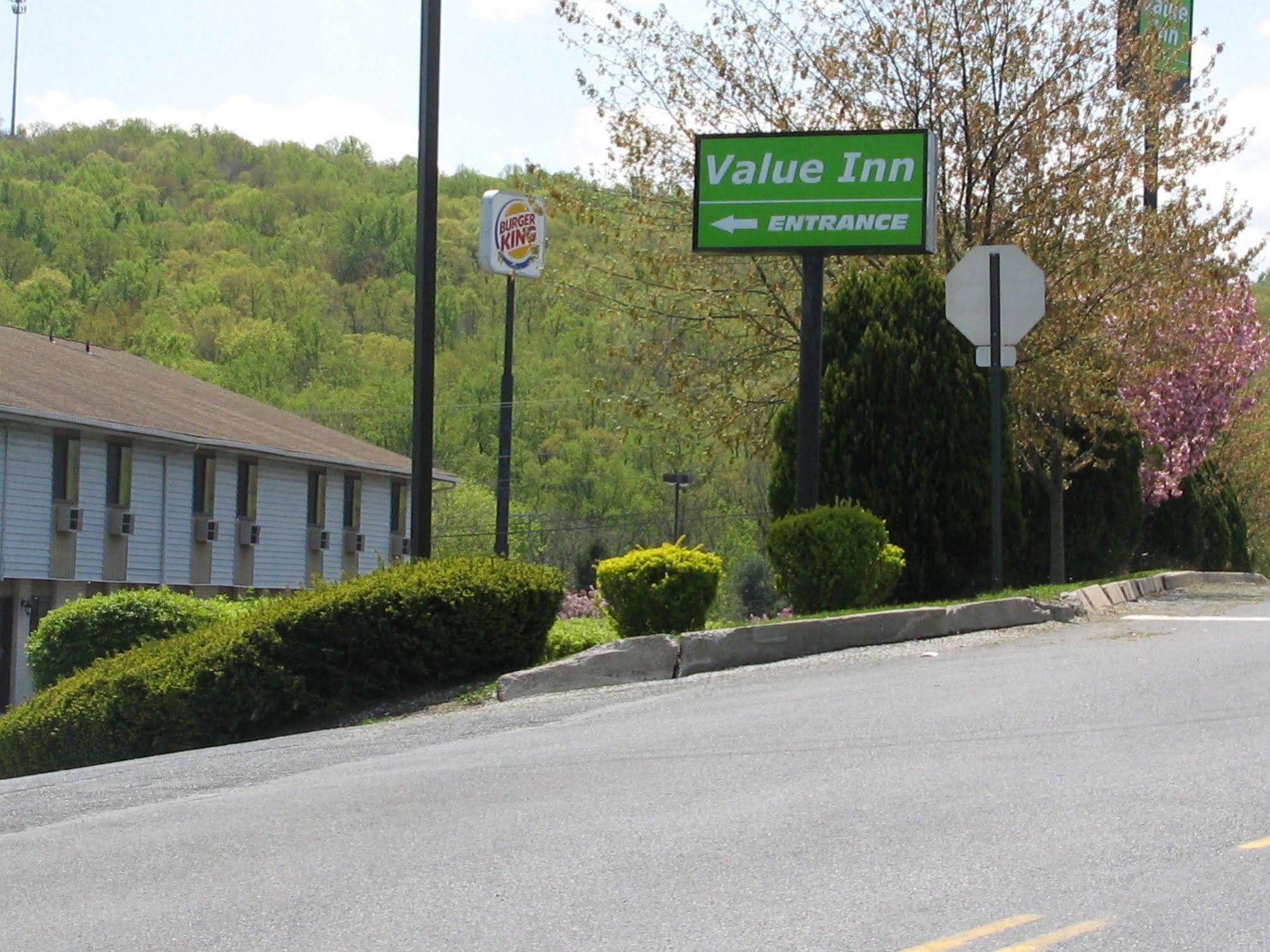 Valley Green Value Inn Harrisburg-York מראה חיצוני תמונה
