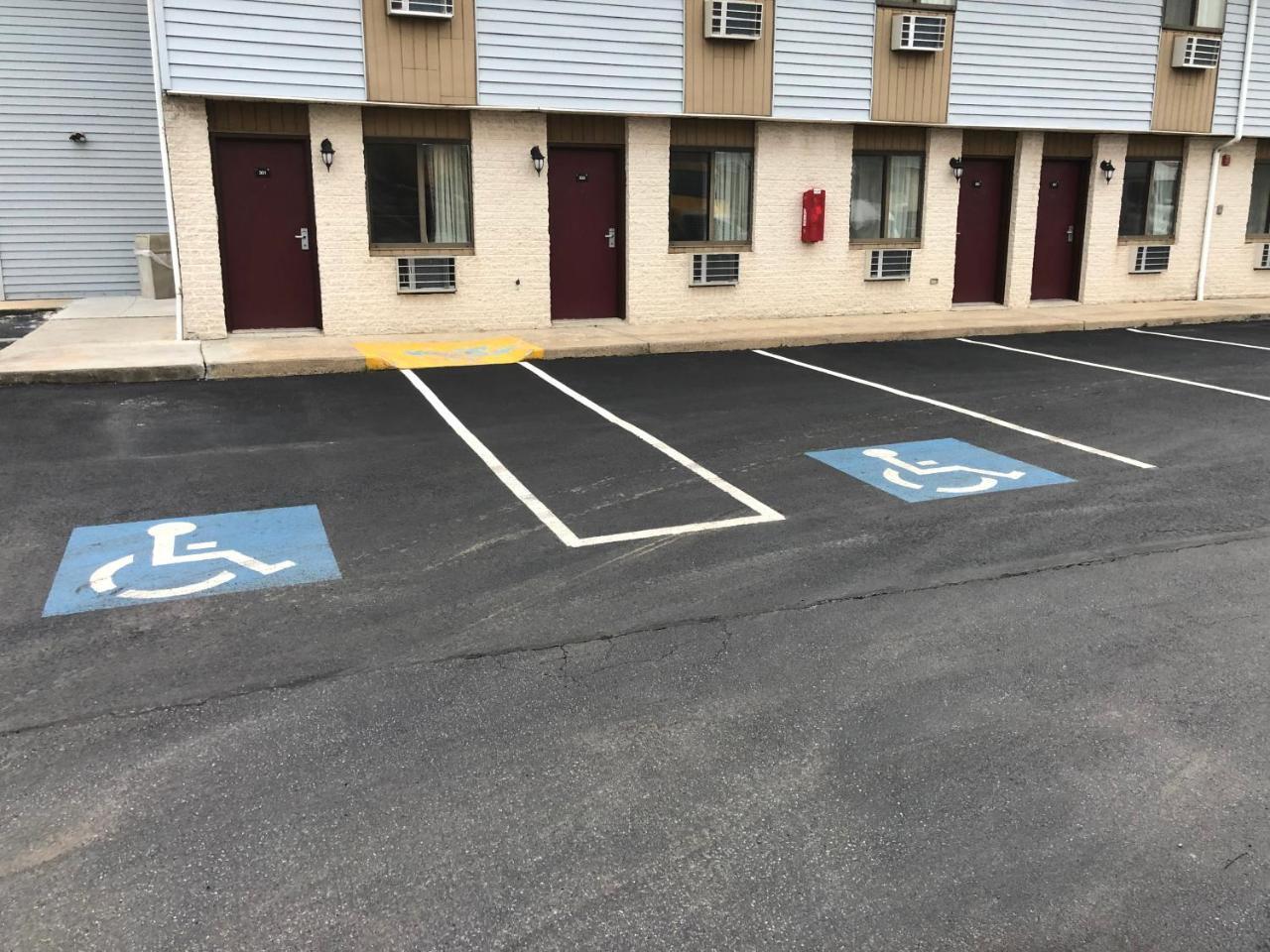 Valley Green Value Inn Harrisburg-York מראה חיצוני תמונה